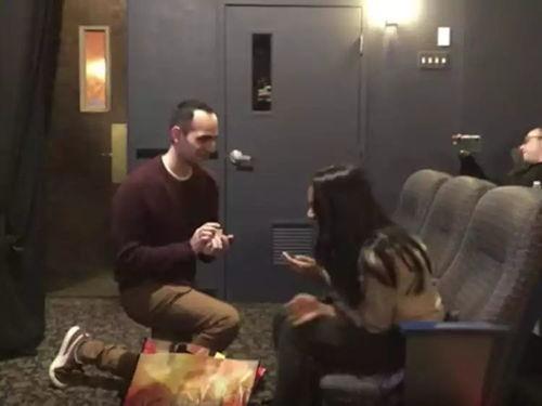 国外小哥爆料妈妈洁癖视频,妈妈洁癖日常，清洁程度令人咋舌！  第1张